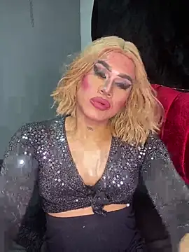 Snapshot of melani_ferraraa_ chatting on 05/19/26, 04:08 melani ferraraa online show from 05/19/26, 04:08