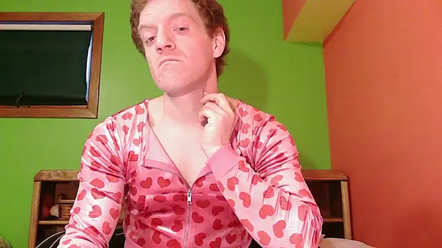 glamtransgoddess15 online show from 02/24/26, 10:52