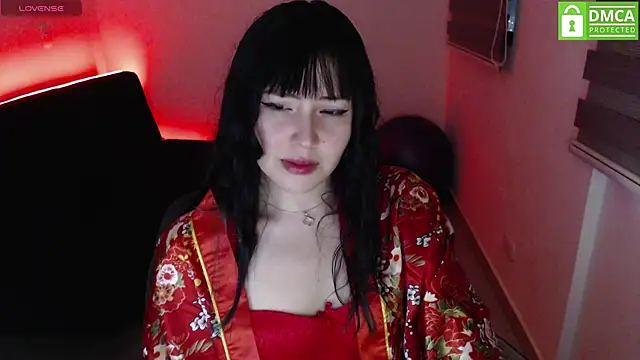 Snapshot of just_meko chatting on 11/26/25, 01:28 just meko online show from 11/26/25, 01:28