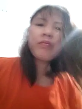 Snapshot of Elina_99 chatting on 11/09/25, 02:21 Elina 99 online show from 11/09/25, 02:21