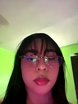 Snapshot of Belka14 chatting on 11/26/25, 05:41 Belka14 online show from 11/26/25, 05:41