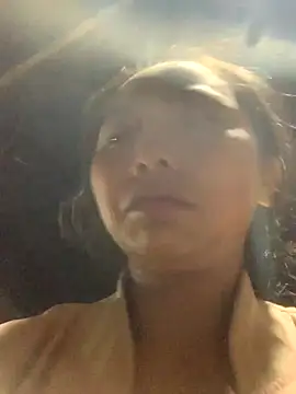 Snapshot of bi-bo123 chatting on 11/11/25, 10:54 bi-bo123 online show from 11/11/25, 10:54