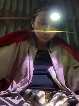 Snapshot of bi-bo123 chatting on 11/13/25, 12:48 bi-bo123 online show from 11/13/25, 12:48