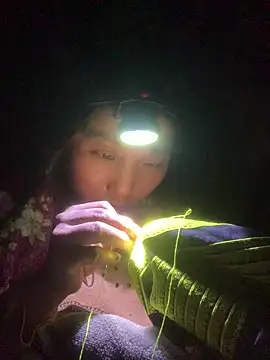 Snapshot of bi-bo123 chatting on 11/28/25, 01:14 bi-bo123 online show from 11/28/25, 01:14