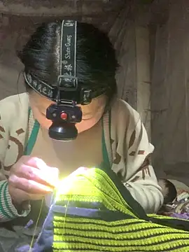 Snapshot of bi-bo123 chatting on 12/03/25, 01:20 bi-bo123 online show from 12/03/25, 01:20