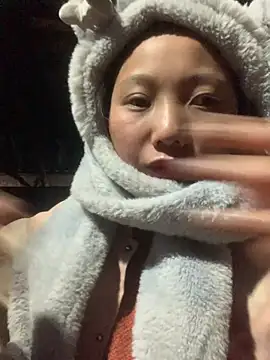 Snapshot of bi-bo123 chatting on 01/16/26, 01:20 bi-bo123 online show from 01/16/26, 01:20