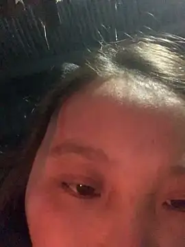 Snapshot of bi-bo123 chatting on 02/06/26, 01:10 bi-bo123 online show from 02/06/26, 01:10