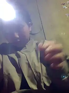 Snapshot of bi-bo123 chatting on 02/07/26, 02:21 bi-bo123 online show from 02/07/26, 02:21