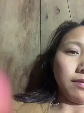 Snapshot of bi-bo123 chatting on 02/17/26, 02:35 bi-bo123 online show from 02/17/26, 02:35