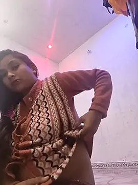 Cute Arushi online show from 12/14/25, 05:40