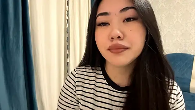 APRYLSUN online show from 11/12/25, 12:05