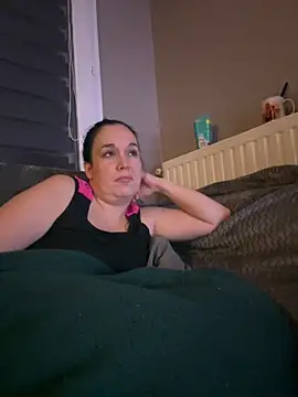 Girlysensuelle online show from 11/17/25, 08:47