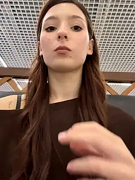 LilluKatten online show from 11/06/25, 10:05