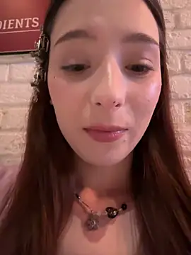 Snapshot of LilluKatten chatting on 02/03/26, 11:26 LilluKatten online show from 02/03/26, 11:26