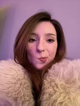 Snapshot of LilluKatten chatting on 03/06/26, 03:30 LilluKatten online show from 03/06/26, 03:30