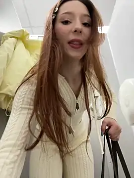 Snapshot of LilluKatten chatting on 03/13/26, 12:23 LilluKatten online show from 03/13/26, 12:23