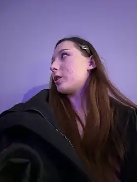 Snapshot of LilluKatten chatting on 03/23/26, 11:47 LilluKatten online show from 03/23/26, 11:47