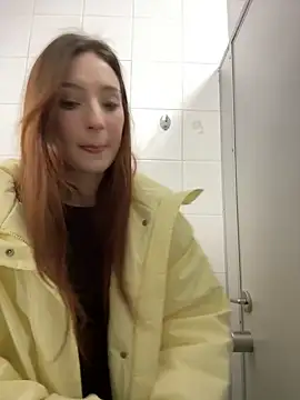 Snapshot of LilluKatten chatting on 03/25/26, 08:09 LilluKatten online show from 03/25/26, 08:09