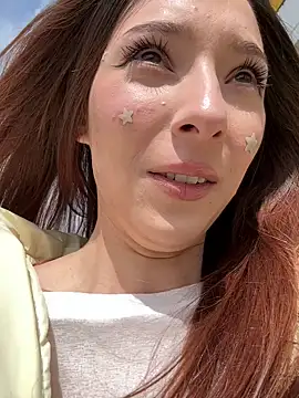 Snapshot of LilluKatten chatting on 04/08/26, 10:48 LilluKatten online show from 04/08/26, 10:48