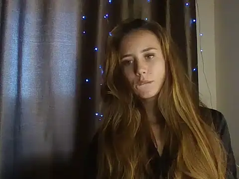 MyLittle Flame online show from 05/17/26, 09:06