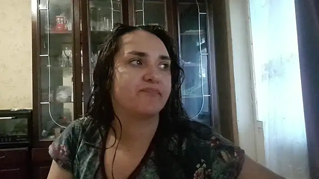 VoulezVous Angel online show from 02/04/26, 05:35