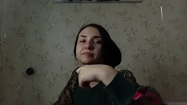 Snapshot of VoulezVous_Angel chatting on 03/18/26, 05:54 VoulezVous Angel online show from 03/18/26, 05:54
