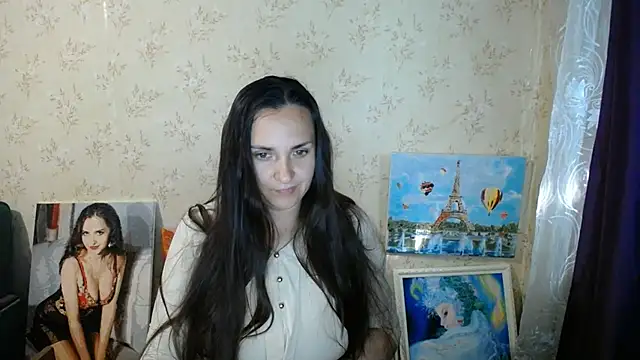 Snapshot of VoulezVous_Angel chatting on 05/29/26, 04:54 VoulezVous Angel online show from 05/29/26, 04:54
