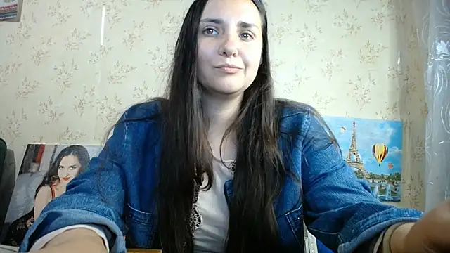 Snapshot of VoulezVous_Angel chatting on 05/31/26, 05:42 VoulezVous Angel online show from 05/31/26, 05:42