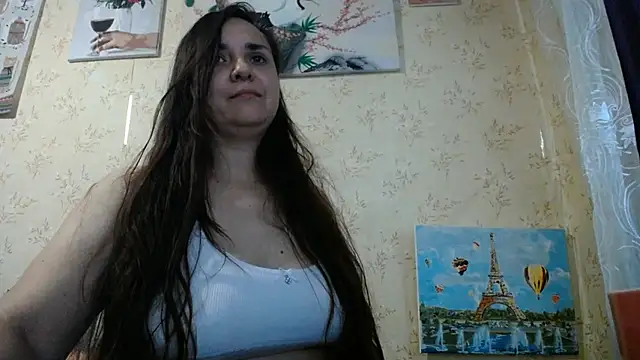 Snapshot of VoulezVous_Angel chatting on 06/18/26, 09:25 VoulezVous Angel online show from 06/18/26, 09:25