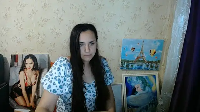 Snapshot of VoulezVous_Angel chatting on 06/19/26, 07:23 VoulezVous Angel online show from 06/19/26, 07:23