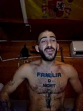 Snapshot of Alicantino69 chatting on 10/30/25, 06:30 Alicantino69 online show from 10/30/25, 06:30