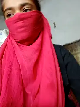 Snapshot of Hot_sutr chatting on 11/02/25, 06:32 Hot sutr online show from 11/02/25, 06:32