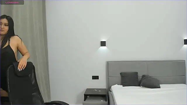 Yunamini online show from 11/03/25, 07:26