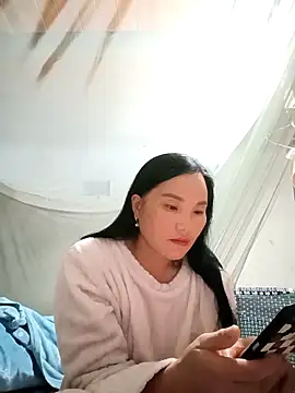 Snapshot of min_nyny chatting on 11/19/25, 01:44 min nyny online show from 11/19/25, 01:44