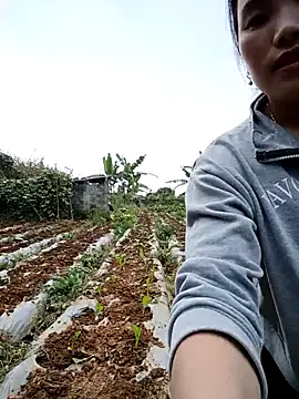 Snapshot of min_nyny chatting on 12/04/25, 08:34 min nyny online show from 12/04/25, 08:34