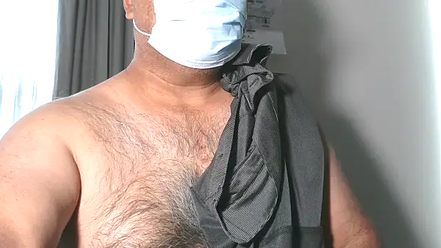 Snapshot of SUN-MON-69 chatting on 11/11/25, 04:07 SUN-MON-69 online show from 11/11/25, 04:07