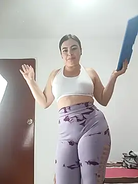 Candy69  online show from 11/12/25, 01:44