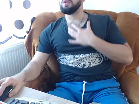 strongcoffee10 online show from 11/05/25, 11:43