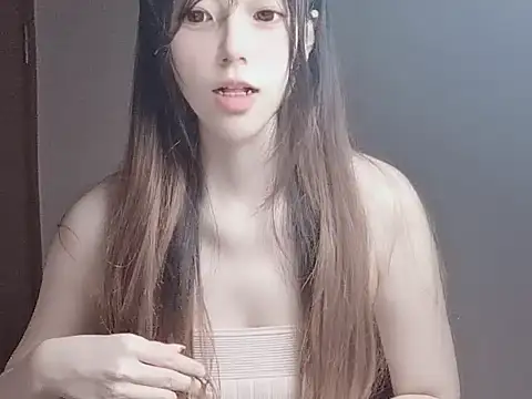 JuliaNoir online show from 11/07/25, 07:19