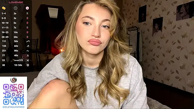 Snapshot of OrethaEredia chatting on 12/14/25, 07:07 OrethaEredia online show from 12/14/25, 07:07