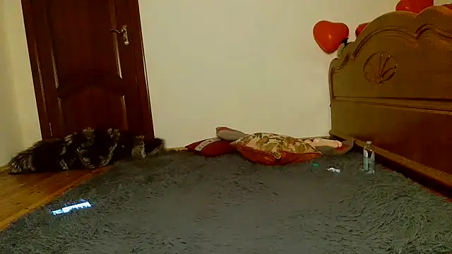 HoneyLuna7 online show from 04/14/26, 09:10