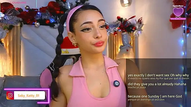 Snapshot of Kat_Saky chatting on 12/01/25, 12:37 Kat Saky online show from 12/01/25, 12:37