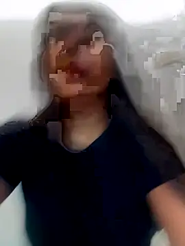 Snapshot of jura77AX chatting on 10/31/25, 05:58 jura77AX online show from 10/31/25, 05:58