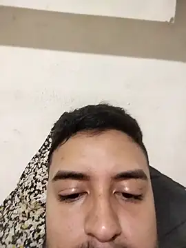 Snapshot of yeisonren99 chatting on 01/09/26, 12:13 yeisonren99 online show from 01/09/26, 12:13