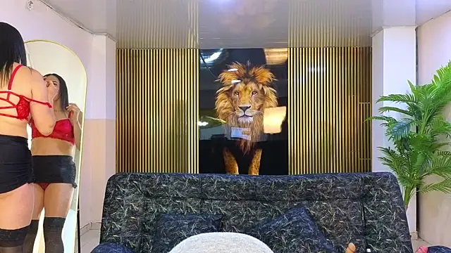 Snapshot of malen_fitnessmilf chatting on 03/18/26, 12:08 malen fitnessmilf online show from 03/18/26, 12:08