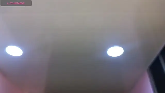 Snapshot of malen_fitnessmilf chatting on 03/27/26, 11:21 malen fitnessmilf online show from 03/27/26, 11:21