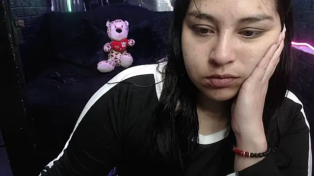 Snapshot of lehia_285 chatting on 04/21/26, 01:06 lehia 285 online show from 04/21/26, 01:06