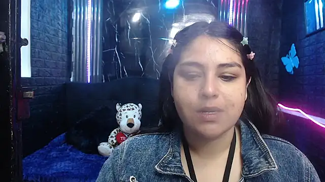 Snapshot of lehia_285 chatting on 06/06/26, 01:16 lehia 285 online show from 06/06/26, 01:16