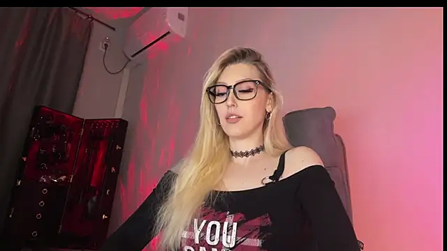 Liya Liss online show from 03/08/26, 02:04