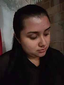 CurvyNoir online show from 12/20/25, 04:47